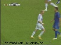 Forum Diaspora romaneasca - lovitura lui Zidane - K-DELT BALKAN